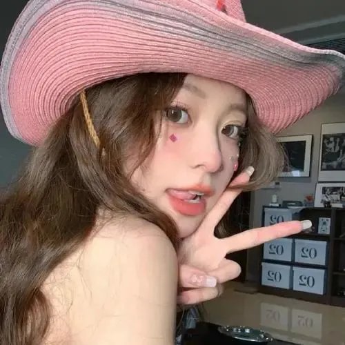 无人与你共白头